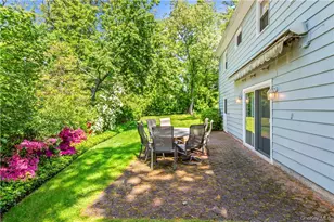 372 Heathcote Rd, Scarsdale, NY 10583 - Photo 19