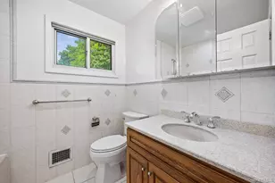 372 Heathcote Rd, Scarsdale, NY 10583 - Photo 13