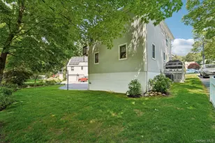 148 Seacord Rd, New Rochelle, NY 10804 - Photo 27