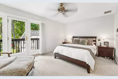 148 Seacord Road, New Rochelle, NY 10804 - Photo 17