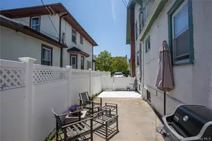 445 W Walnut St, Long Beach, NY 11561 - Photo 27