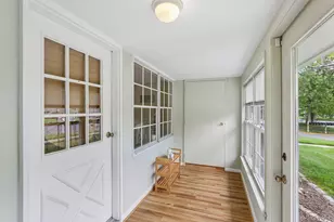196 Newcastle Ct, Ridge, NY 11961 - Photo 3