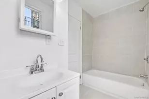 79 Taft Ave, New York, NY 10301 - Photo 9