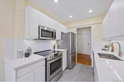 51 White Oak Street #4D, New Rochelle, NY 10801 - Photo 11