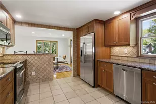 32 Meadowridge Rd, Brewster, NY 10509 - Photo 9