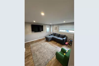 12 Weiss Place, Deer Park, NY 11729 - Photo 7