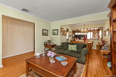668 Mead Terrace, West Hempstead, NY 11550 - Photo 5