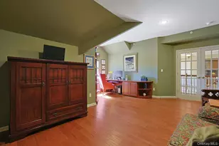 806 Half Moon Bay Dr, Croton on Hudson, NY 10520 - Photo 27