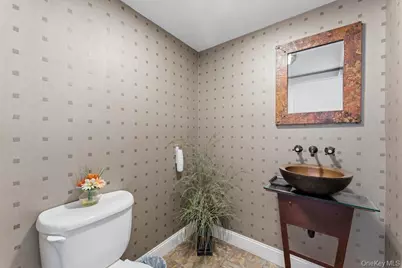 76 Estate Drive, Jericho, NY 11753 - Photo 11