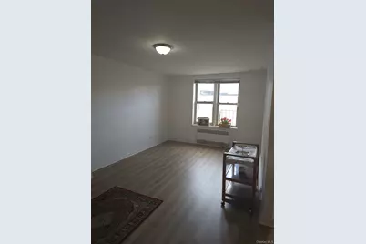 6725 Dartmouth Street #3M, Forest Hills, NY 11375 - Photo 3