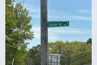 358 S Service Road, Center Moriches, NY 11934 - Photo 7