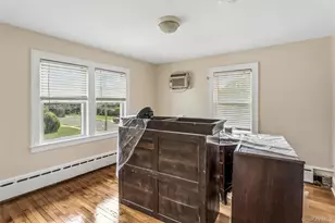 50 Roxbury Rd, Rockville Centre, NY 11570 - Photo 25