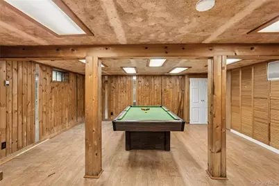50 Roxbury Road, Rockville Centre, NY 11570 - Photo 33
