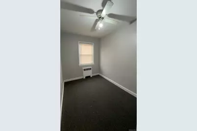 15325 77th Road, Flushing, NY 11367 - Photo 9