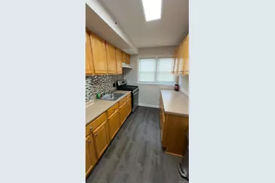 15325 77th Road, Flushing, NY 11367 - Photo 5