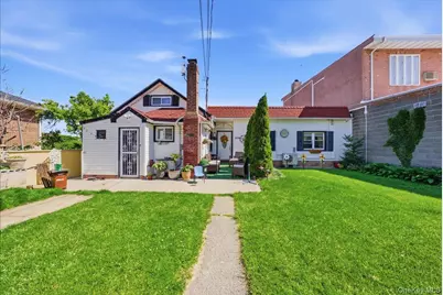 2594 Schurz Avenue, Bronx, NY 10465 - Photo 1