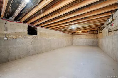 2594 Schurz Avenue, Bronx, NY 10465 - Photo 37