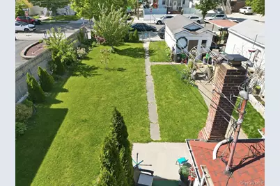 2594 Schurz Avenue, Bronx, NY 10465 - Photo 5