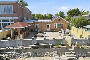 2594 Schurz Ave, Bronx, NY 10465 - Photo 13