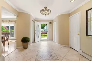 33 Roy Dr, Nesconset, NY 11767 - Photo 5