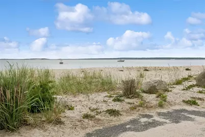 620 Wunneweta Road, Cutchogue, NY 11935 - Photo 11