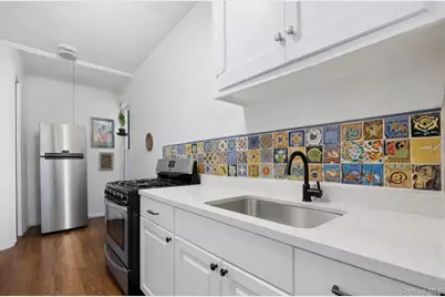 4410 Cayuga Avenue #1D, Bronx, NY 10471 - Photo 5