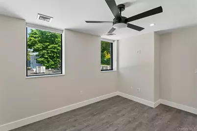 780 New York Avenue #B, Huntington, NY 11743 - Photo 9