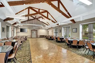 2 Clubhouse Cir, Central Islip, NY 11722 - Photo 27