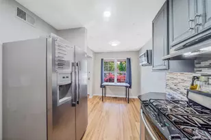 2 Clubhouse Cir, Central Islip, NY 11722 - Photo 5