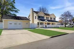 93 Meroke Ln, East Islip, NY 11730 - Photo 3