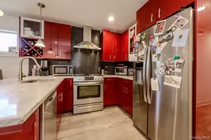 90 Wyoming Ave, Long Beach, NY 11561 - Photo 7