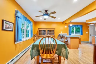 277 Magnolia Dr, Selden, NY 11784 - Photo 25