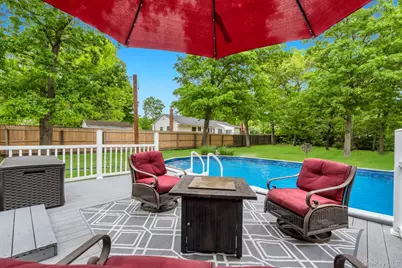 277 Magnolia Drive, Selden, NY 11784 - Photo 19