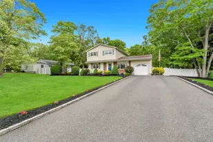 277 Magnolia Dr, Selden, NY 11784 - Photo 7