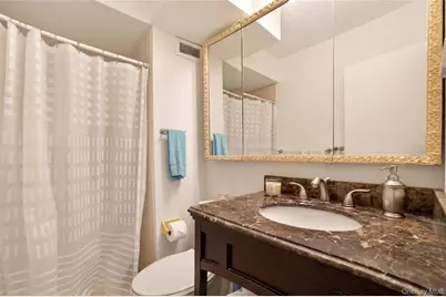 15 Stewart Place #7H, White Plains, NY 10603 - Photo 17