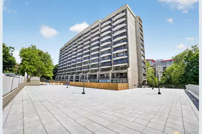 15 Stewart Place #7H, White Plains, NY 10603 - Photo 33