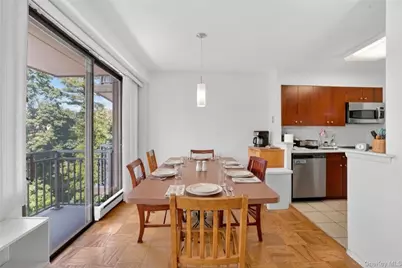 15 Stewart Place #7H, White Plains, NY 10603 - Photo 7