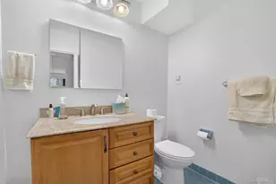 15 Stewart Pl, White Plains, NY 10603 - Photo 13