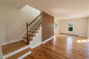 119-48 190th St, Saint Albans, NY 11412 - Photo 3