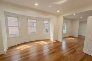 119-48 190th St, Saint Albans, NY 11412 - Photo 3