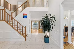 225 Barton Ave, Melville, NY 11747 - Photo 3