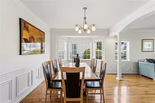 225 Barton Ave, Melville, NY 11747 - Photo 5