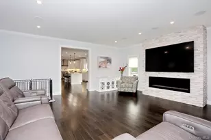 75 Campbell Ave, Suffern, NY 10901 - Photo 13