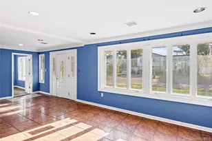 147 Branch Ave, Central Islip, NY 11722 - Photo 9