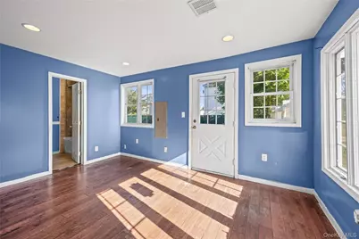 147 Branch Avenue, Central Islip, NY 11722 - Photo 17