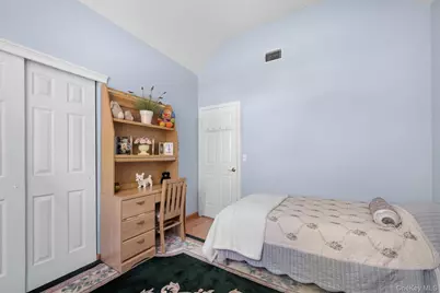 4 Vera Court, Centereach, NY 11720 - Photo 27