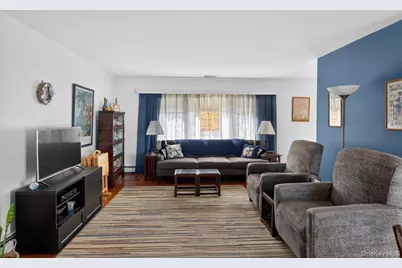 20 Bayview Lane, Amityville, NY 11701 - Photo 7