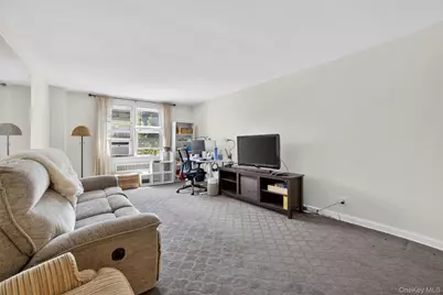 485 Bronx River Road #C10, Yonkers, NY 10704 - Photo 7