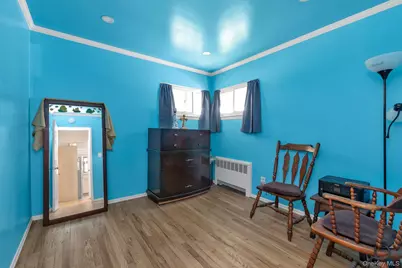 106 Green Avenue, Hempstead, NY 11550 - Photo 13