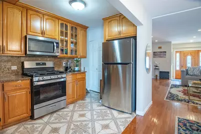 150-07 Reeves Avenue, Flushing, NY 11367 - Photo 7